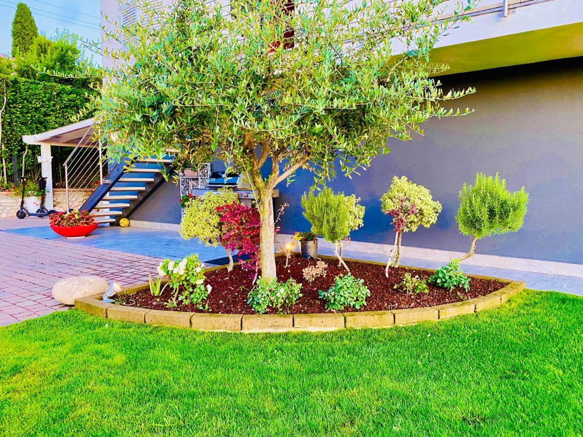 Lhv Garda Lake - Private Pool And Spa Bardolino Kültér fotó